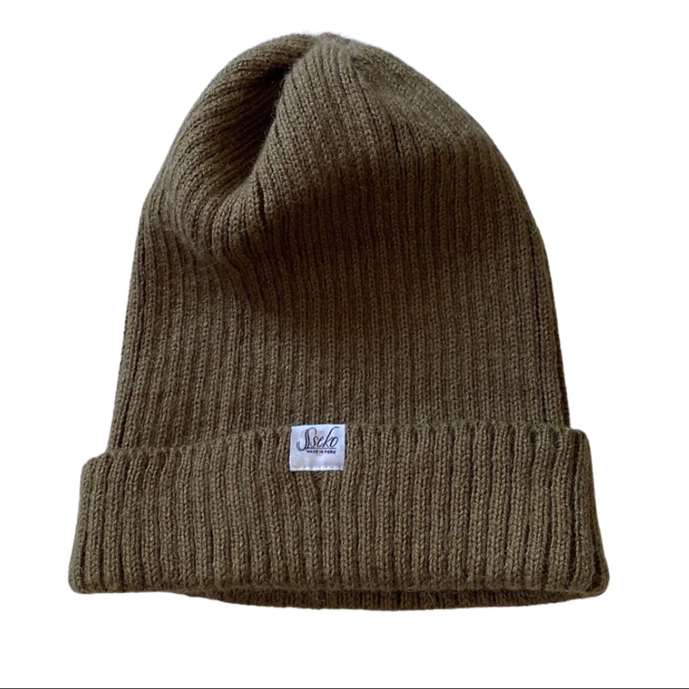 Sseko Beanie in Olive, Pre-Owned Good Condition, Handmade, Alpaca
